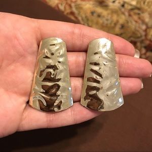 Vintage Silver Tone Cleopatra Pierced Earrings